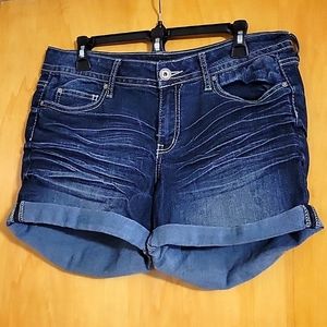 a.n.a (A New Aproach), size 12, Jean shorts